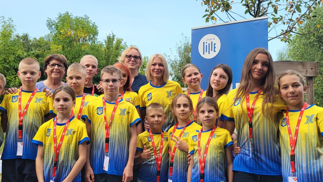 Відпочили та повернулися з Франції харківські діти: Новини Харкова